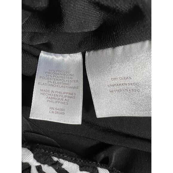 Anne Klein Size 10 Fit & Flare DRESS Black White Geo Texture A-Line Swing Medium - Picture 9 of 9